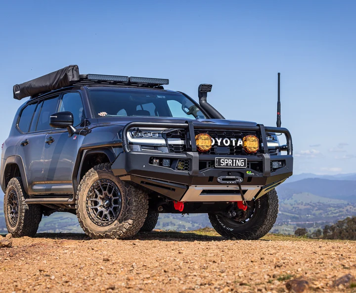Toyota Land Cruiser 300 Off Road Aksesuar