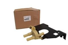 JQD500080 Kalorifer Borusu Valf OEM Defender Puma