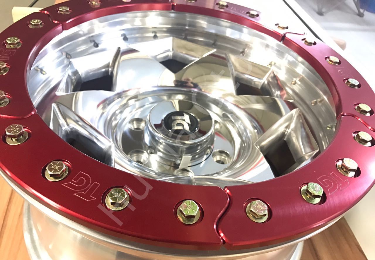 Beadlock Alloy Wheel HC 17 Red TG 301545-1-KIT