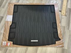 VPLYS0604 Rubber Mat for Trunk Range Rover Velar