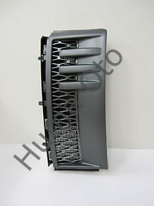 Range Rover Left Fender Grille LR023230