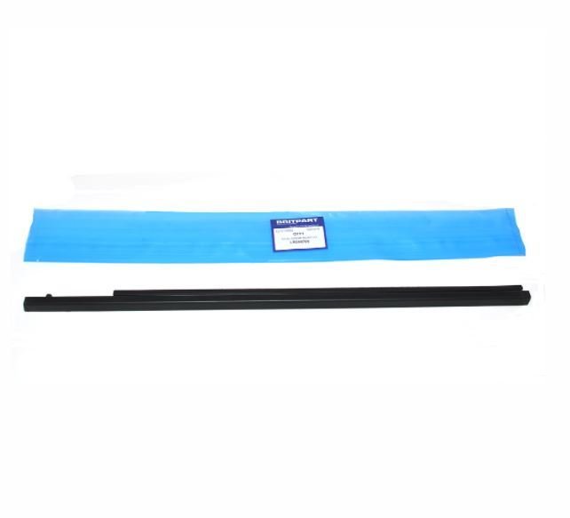 Range Rover Sport 2005-2013 Sol Arka Kapı Cam Dış Çıtası LR044769