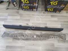 Defender Front Bumper LR062058 71A00-78001-AA