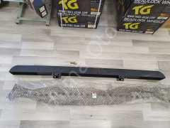 Defender Front Bumper LR062058 71A00-78001-AA