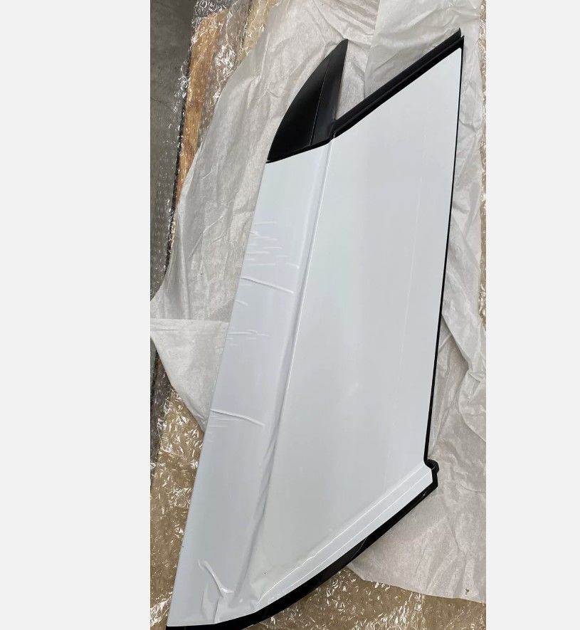 LR102622 LR056345 LR044156 D-Sütun Kaplaması Sağ Sport