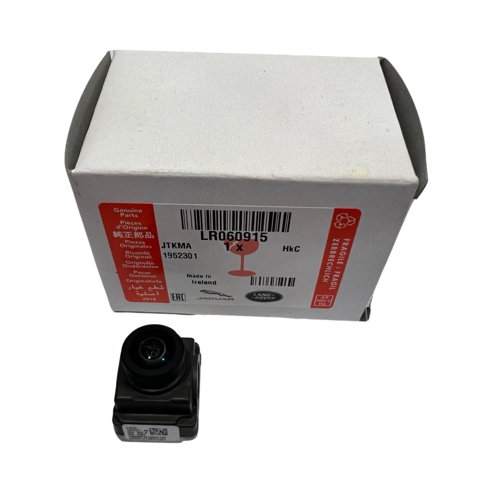 LR060915 T4N3099 Tampon ve Geri Görüş Kamerası