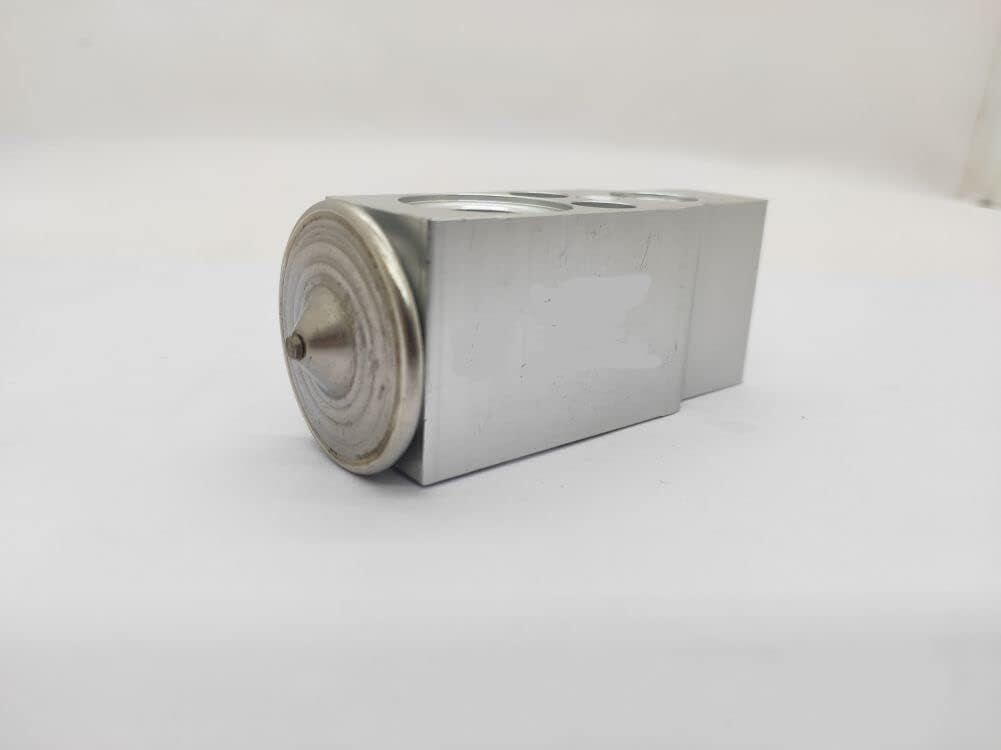 LR016631 LR009786 C2Z27342 A/C Expansion Valve Genuine