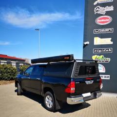 Alu-Cab Canopy Explorer Toyota Hilux Black / Ceta AC-CD-TH16-E-BT