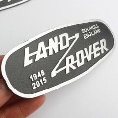 Land Rover Defender Solihull England 1948-2015 Logo LR069120