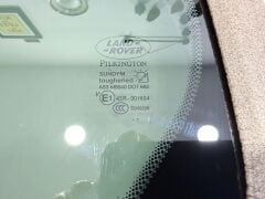 LR039055 LR031648 CVB500610 Bagaj Camı Sol Discovery