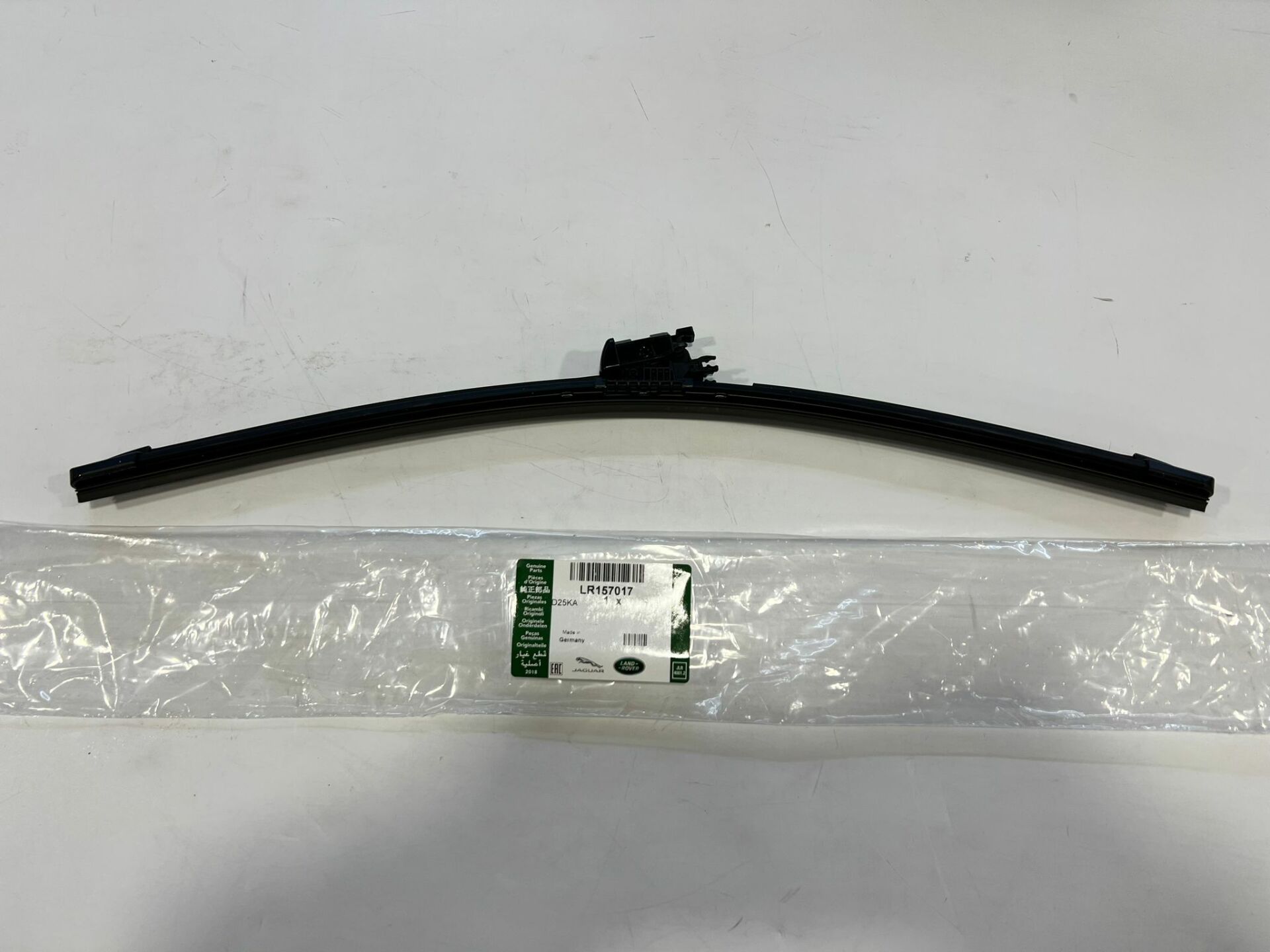 LR157017 Wiper Blade Right Range Rover