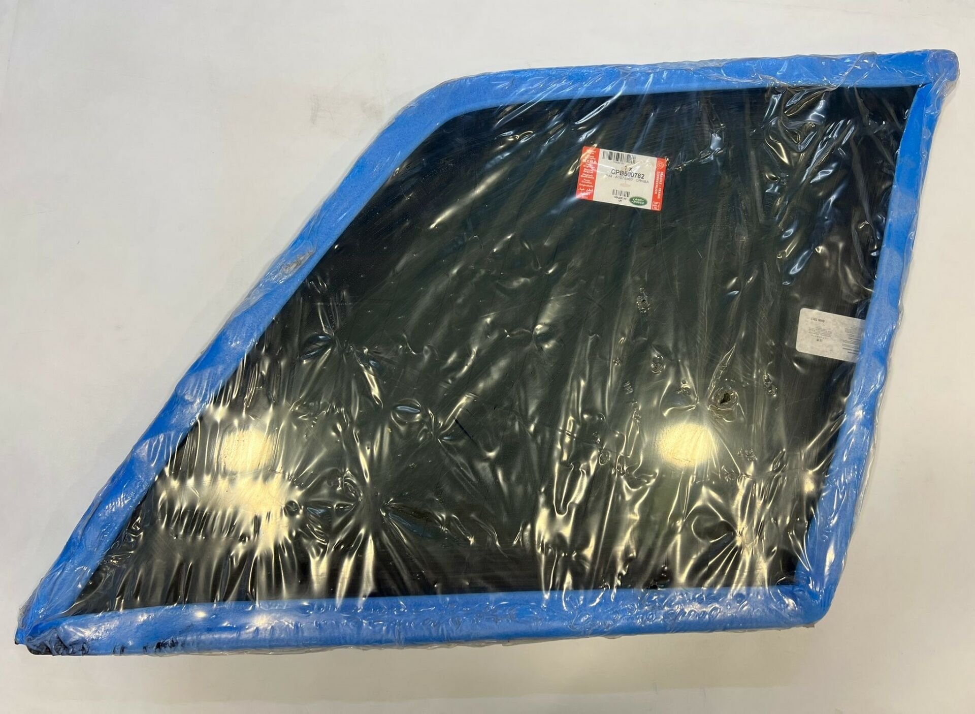 CPB500782 CPB500781 CPB500522 Bagaj Yan Cam Sağ Range Rover Sport