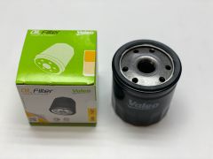 Defender Puma 2.2 Engine Oil Filter LR104384
