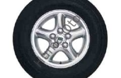 5-Spoke Lightning 16 Wheel Discovery 2 RRC112820MCM