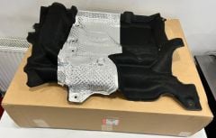 LR118375 LR069710 J9C16086 J9C1532 Göğüs Keçesi Motor