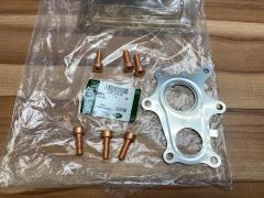 LR112414 JDE40147 Turbo Contası Range Rover Discovery Defender