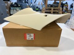 LR112150 LR079237 D-Direk Sağ İç Kaplaması Range Rover