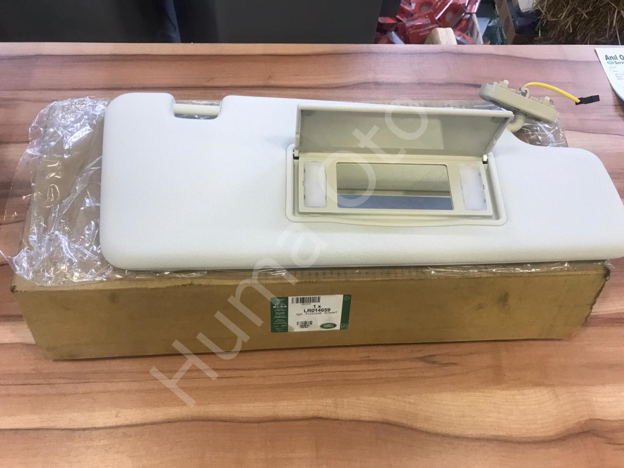 Sport Sağ Güneşlik LR014659
