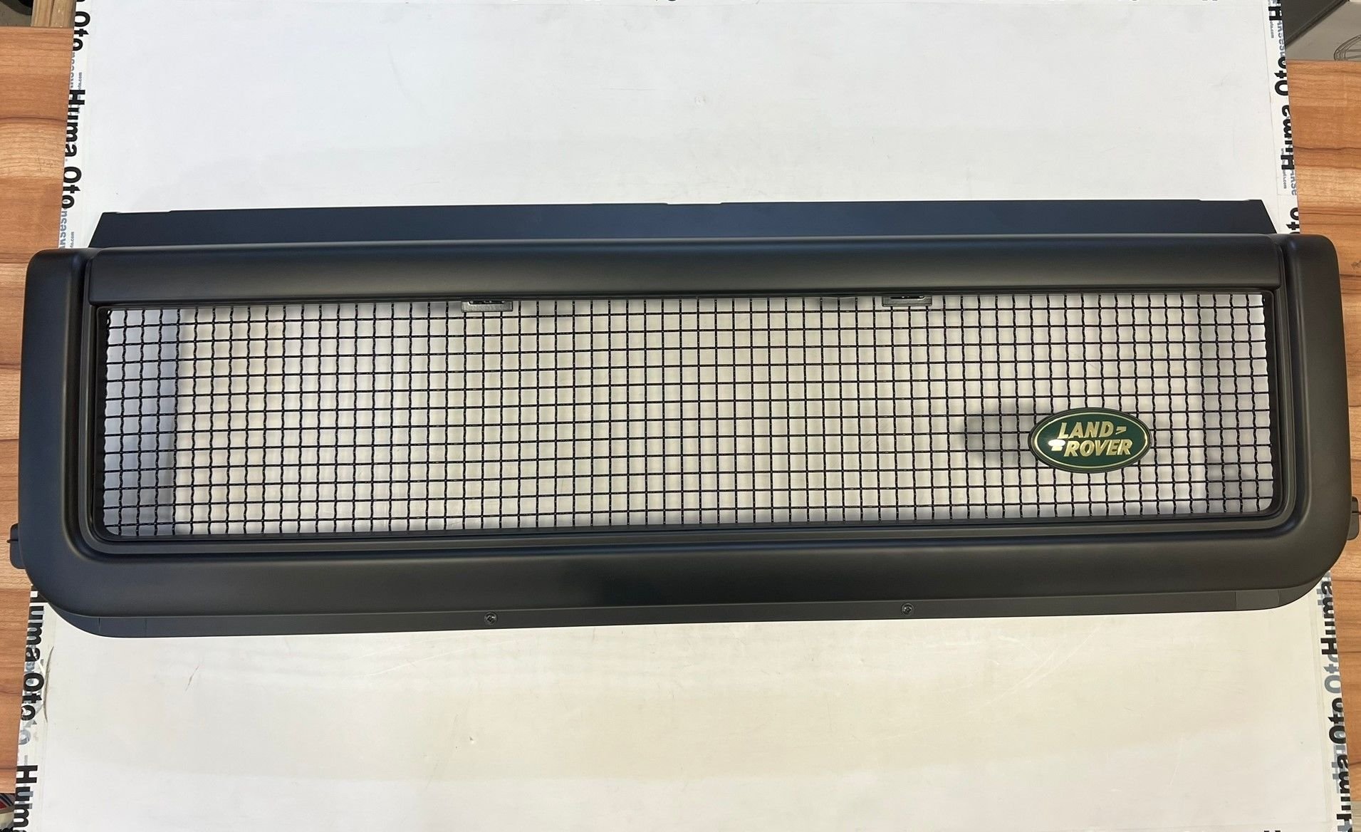 DHB102660LML Front Grille Pre-2003 Discovery 2