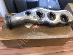 Exhaust Manifold Right LR002502