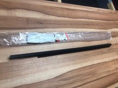 New Defender Rear Door Window Exterior Wiper Wick Left LR132237