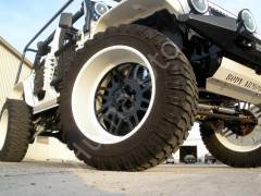 37X13.50-17 Super Swamper SS-M16 Tire