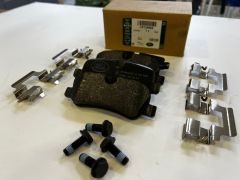 LR139969 LR015519 Arka Fren Balatası Range Rover Discovery