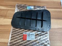 Defender Left Front Mudguard Upper Grille AWR2217 MRC9941