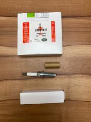 LR178881 LR091617 JDE41510 JDE38685 Gasoline Spark Plug