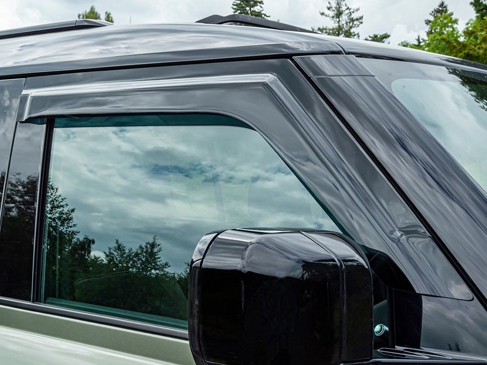 New Defender 90 Wind Deflector Kit DA6675