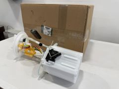 Gas Pump LR101793