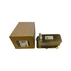 LR075630 LR073678 JDE38250 JDE36854 Motor Yağ Soğutucu Orijinal