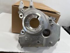 LR090542 T4A1017 Taşıyıcı Arka Sağ