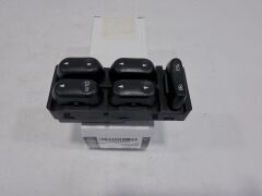 YUD500330PUY Cam Açma Anahtarı Sol Ön Freelander 1