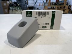 LR139328 Dış Kapı Kolu Eki Defender