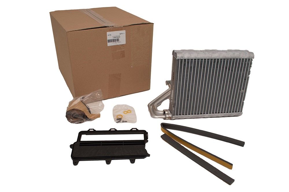 LR097253 LR070870 J9C10380 Air Conditioner Evaporator BEHR