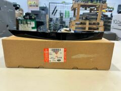 LR093519 Sis Lambası Kapağı Sol Range Rover Velar