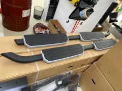 VPLEP0525 VPLEP0392 Fixed Side Step Original Defender 110 130