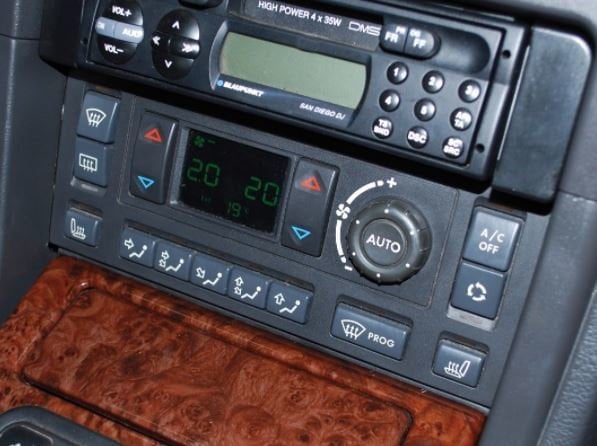 Range Rover P38 Klima Kontrol Paneli Ampül Kiti JFC102550B