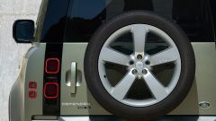 Yeni Defender Yazılı 22 inch Gümüş Jant LR132992