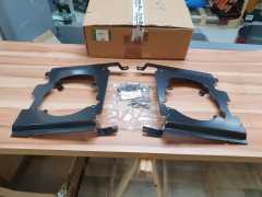 Defender SVX Far Çerçeve Montaj Kiti LR008366