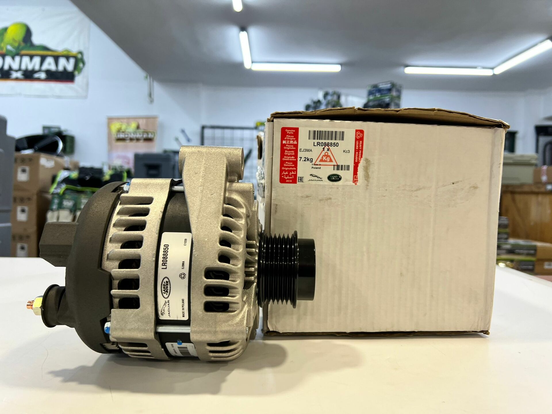 LR088850 LR076696 Alternator Generator 3.0 TdV6