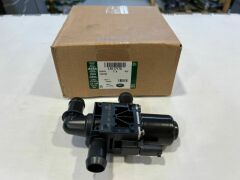 LR167749 LR117170 LR066865 T2R77393 T4N26430 Heater Valve
