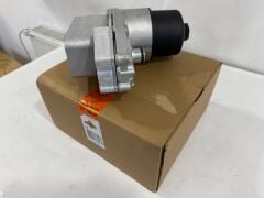 LR040738 LR013149 JDE8715 Yağ Soğutucu Komple NRF