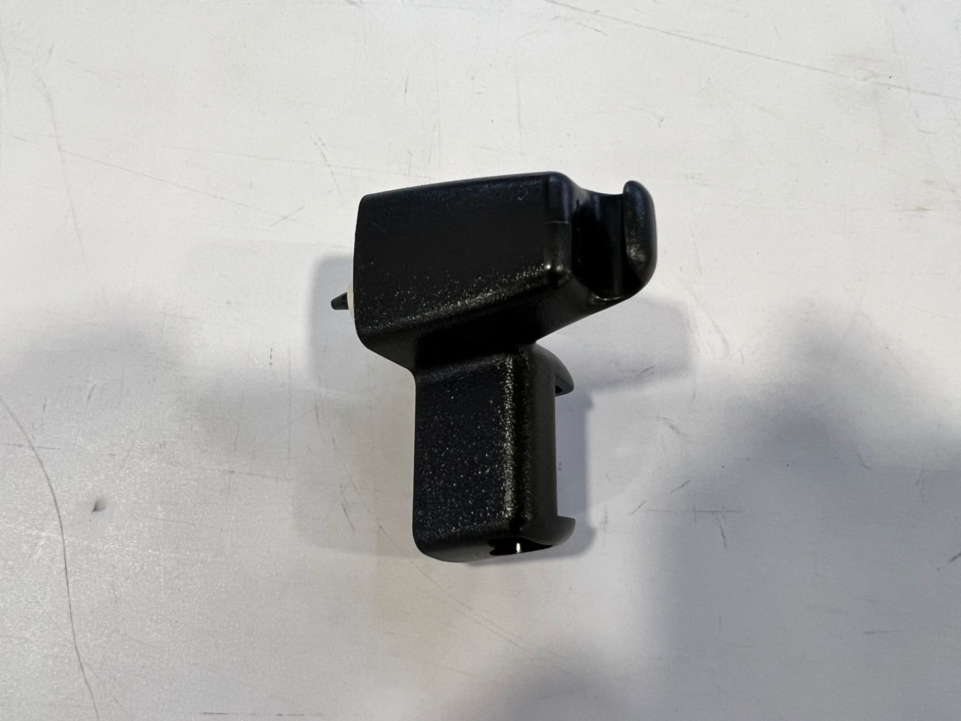 EGP000050PVA Sol Güneşlik Tutucu Klipsi Range Rover 2002-2012