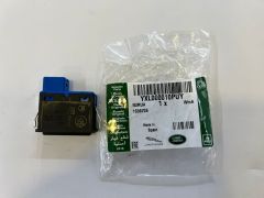 Range Rover 2002-2012 Bagaj Kapısı Açma Anahtarı YXL000010PUY