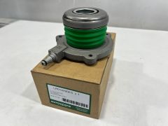 LR014290 UUB000100 XR832967 Alt Debriyaj Merkezi ve Bilyesi