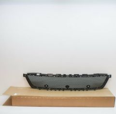 LR106782 Front Bumper Lower Grille Range Rover Velar