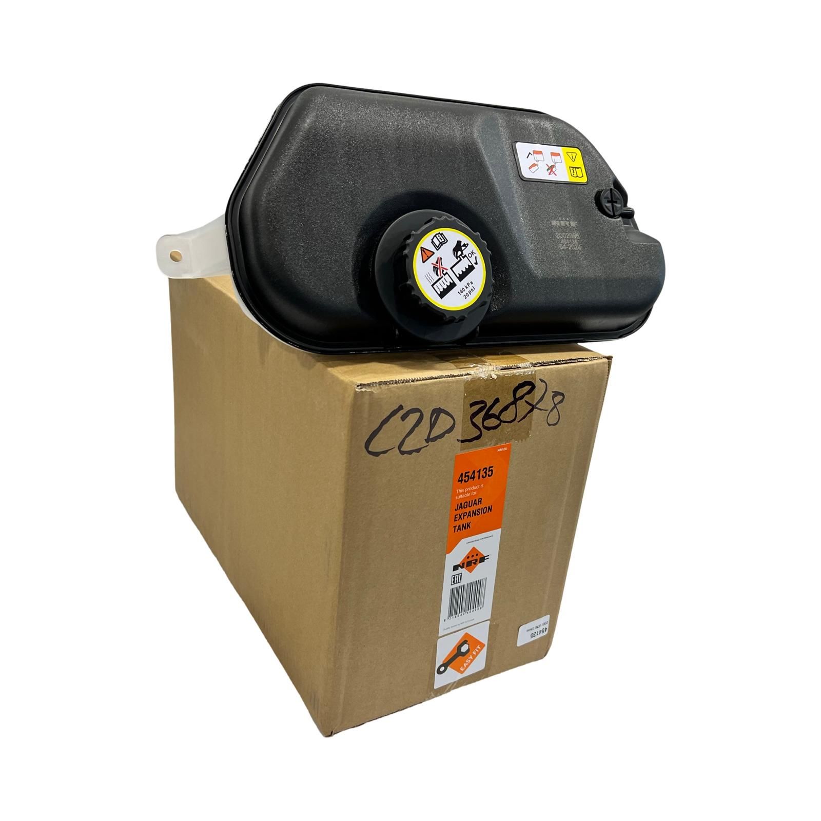 C2Z32636 C2D36878 C2Z11668 C2C39440 Radyatör Su Deposu