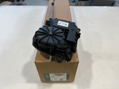 LR095549 Bagaj Kilit Motoru Range Rover